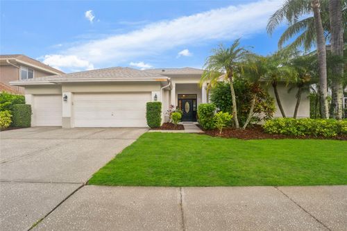 9402 Woodbay Dr, TAMPA, FL, 33626-2417 | Card Image