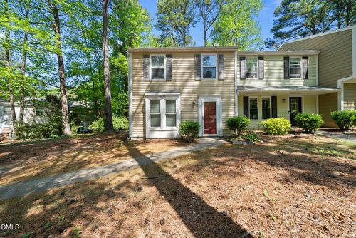 606 Middleton Ave, Cary, NC, 27513-4409 | Card Image