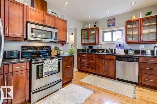 10950 73 Ave Nw, Edmonton, AB, T6G0C2 | Card Image