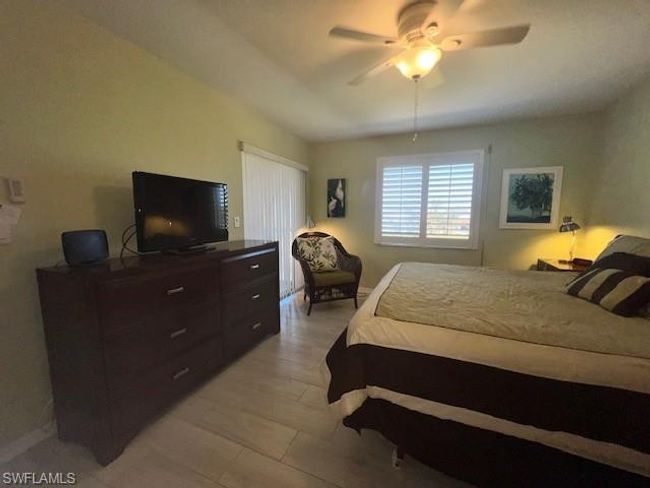 APT-1523 - 12191 Kelly Sands Way, Condo with 2 bedrooms, 2 bathrooms and 1 parking in FORT MYERS FL | Image 7