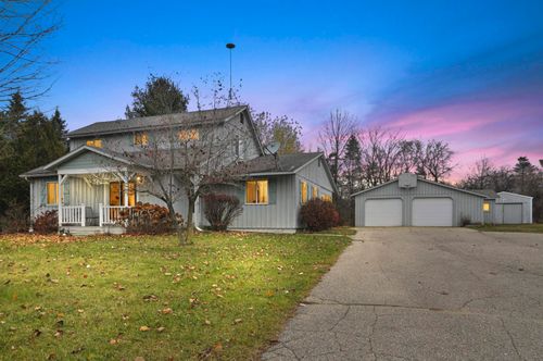 419 5th St, Marion, MI, 49665-9611 | Card Image