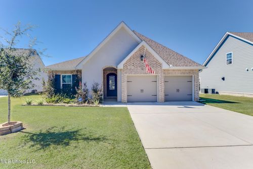 10663 Wren Grv, Gulfport, MS, 39503-1004 | Card Image