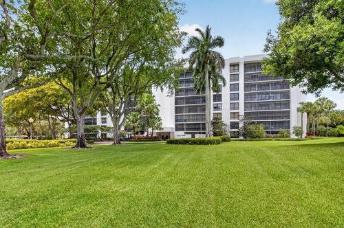 338-20090 Boca W Drive, Boca Raton, FL, 33434 | Card Image