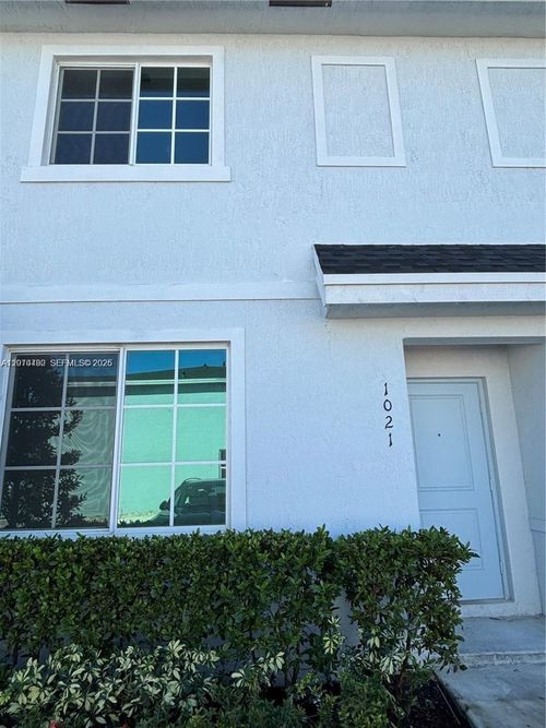 1021 Nw 5th St, Florida City, FL, 33034-3450 | Card Image