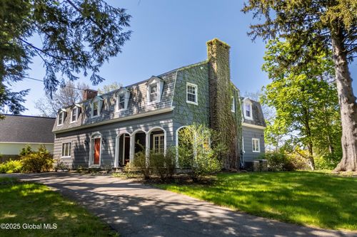 33 Nelson Ave, Saratoga Springs, NY, 12866-5202 | Card Image