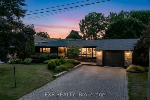 6244 Russell St, Niagara Falls, ON, L2J1P1 | Card Image