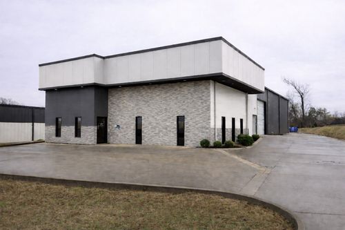 121 Commerce Dr, Hendersonville, TN, 37075 | Card Image