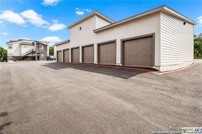 UNIT-11 - 3067 View Ridge Dr, Condo with 2 bedrooms, 2 bathrooms and 2 parking in Spring Branch TX | Image 24