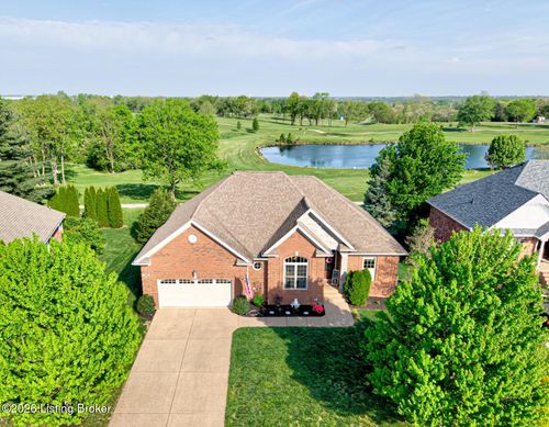 688 Ashbourne Dr, Shelbyville, KY, 40065-7394 | Card Image