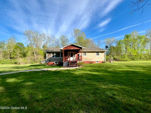 81 Rathbunville Ln, Whitehall, NY, 12887-1900 | Card Image