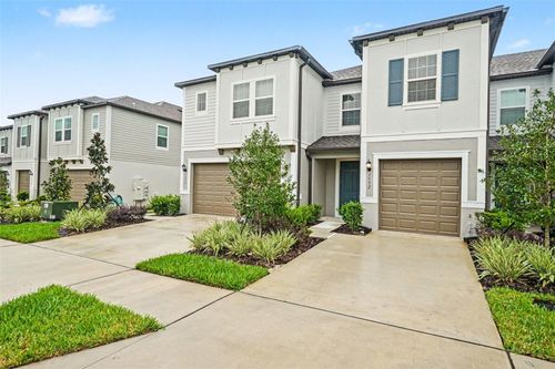 3332 Lapis Lake Dr, Zephyrhills, FL, 33541-5109 | Card Image