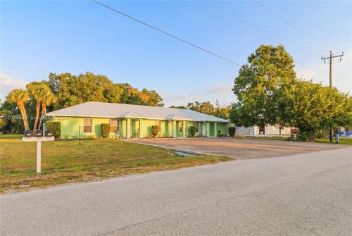 810 Sw 2nd St, Okeechobee, FL, 34974-4114 | Card Image