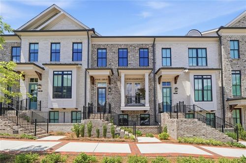 520 Fisher Dr, Alpharetta, GA, 30009-7503 | Card Image