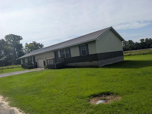 34 Amy Lynn Dr, Kevil, KY, 42053-8967 | Card Image