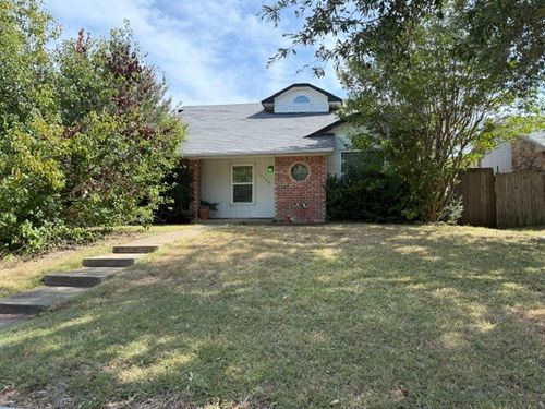 13323 Cloverbrook Ln, Dallas, TX, 75253-4827 | Card Image