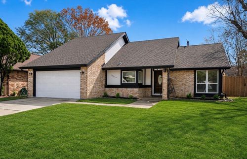 10319 Sand Pass Ln, Houston, TX, 77064-5321 | Card Image