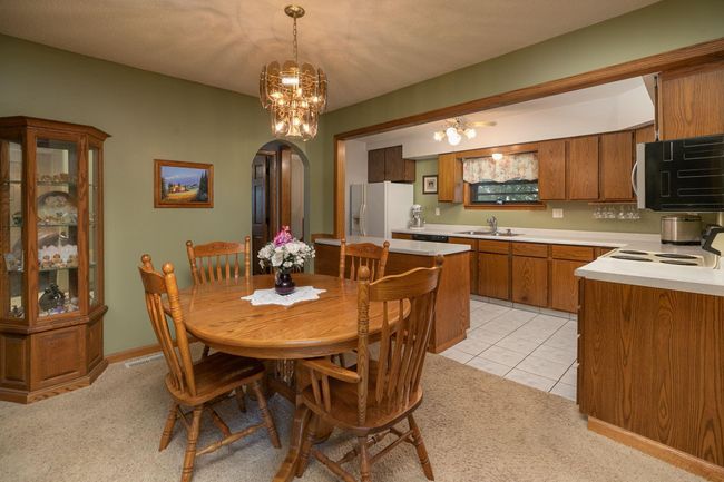 8-web-or-mls-08-Dining Room.jpg | Image 21