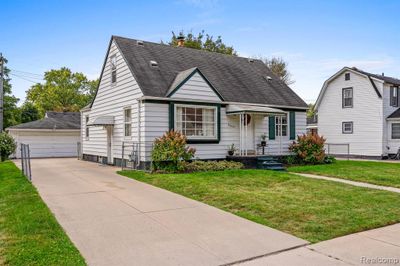 25035 Midland, Home with 3 bedrooms, 2 bathrooms and null parking in Redford Twp MI | Image 2