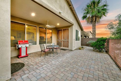 4373 N Sunset Cliff Dr, Tucson, AZ, 85750-6934 | Card Image