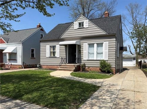 4606 Lincoln Ave, Parma, OH, 44134-1820 | Card Image