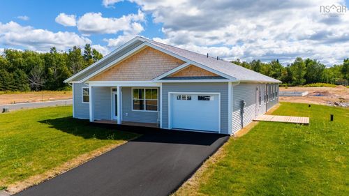 16a-14 Gala Dr, Berwick, NS, B0P1E0 | Card Image