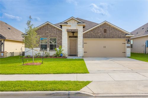 2110 Chief St, Bryan, TX, 77807-1592 | Card Image