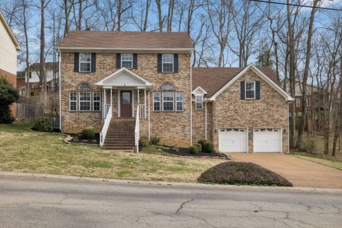 8408 Indian Hills Dr, Nashville, TN, 37221-4027 | Card Image