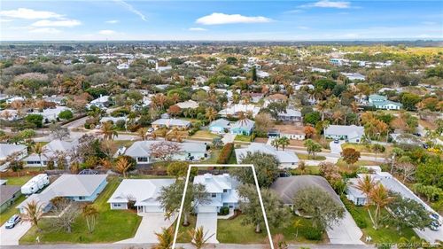 9325 Se Mercury St, Hobe Sound, FL, 33455-5519 | Card Image