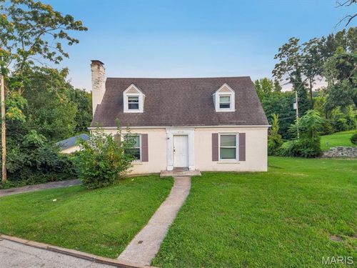 6710 Kenwood Dr, Saint Louis, MO, 63121-3144 | Card Image