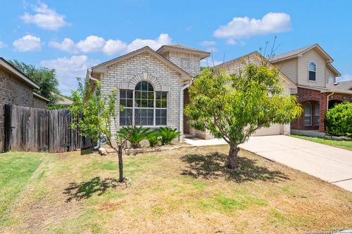 9835 Amberg Path, Helotes, TX, 78023-4617 | Card Image