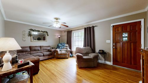 166 E Regent Dr, Clarksville, TN, 37043-6584 | Card Image