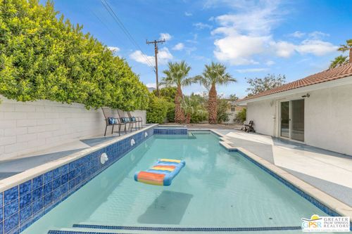 2375 E Joyce Dr, Palm Springs, CA, 92262-2462 | Card Image