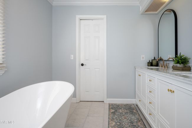 136 Landon Dr, House other with 3 bedrooms, 3 bathrooms and null parking in Mount Carmel TN | Image 27