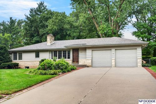 814 S 92nd St, Omaha, NE, 68114-5138 | Card Image
