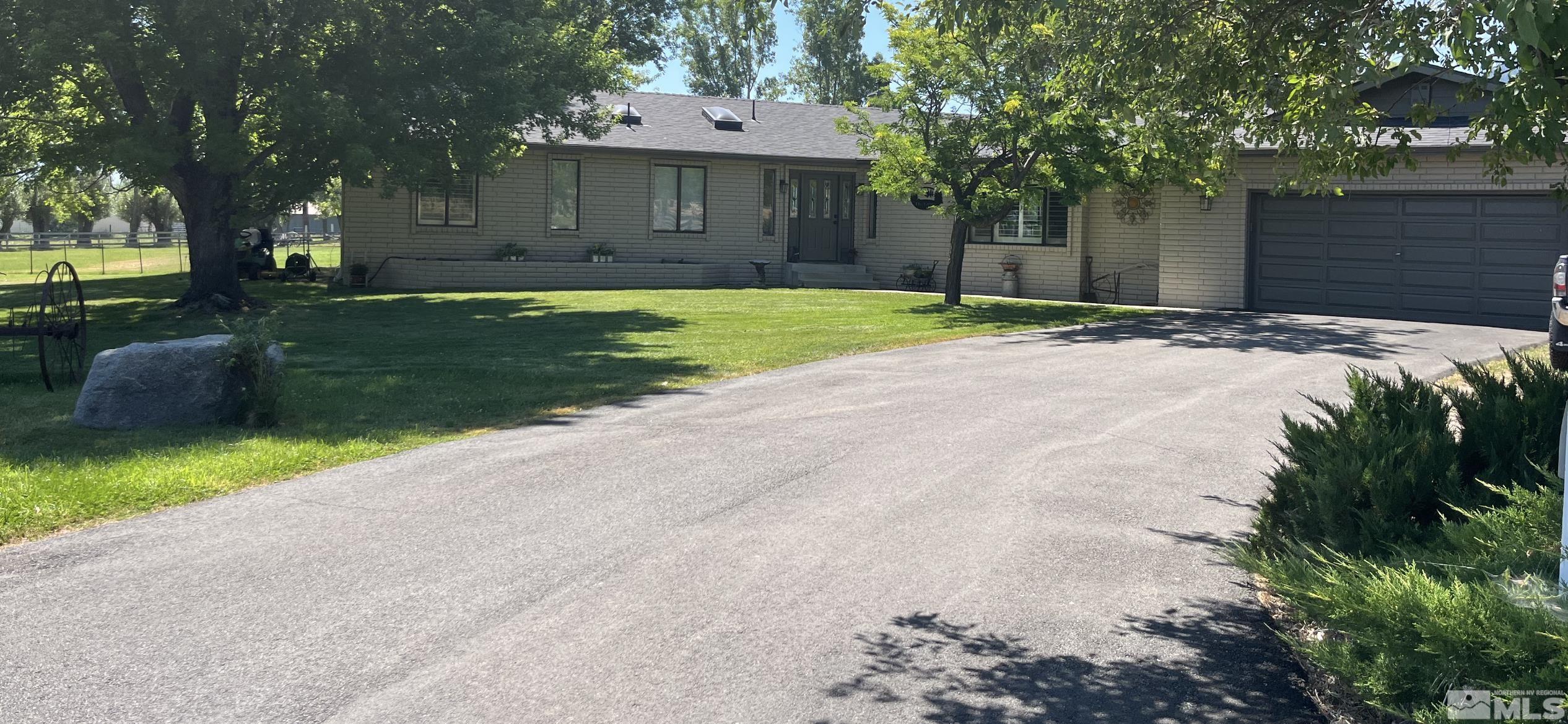 Green Acres Dr, Gardnerville, NV 89460