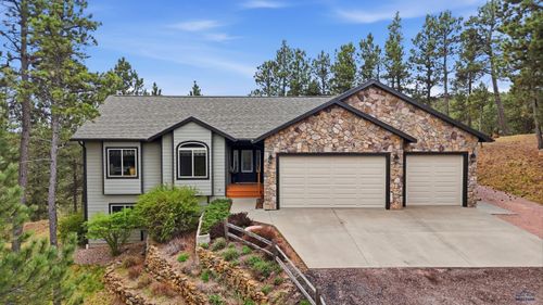 4451 Westridge Rd, Rapid City, SD, 57702-8666 | Card Image