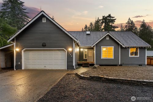 140 E E Timberlake Dr, Shelton, WA, 98584-7906 | Card Image