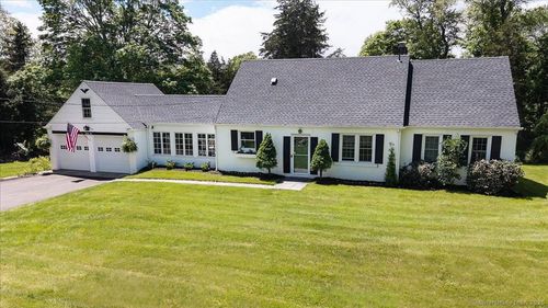 35 Old Newtown Rd, Monroe, CT, 06468-1161 | Card Image