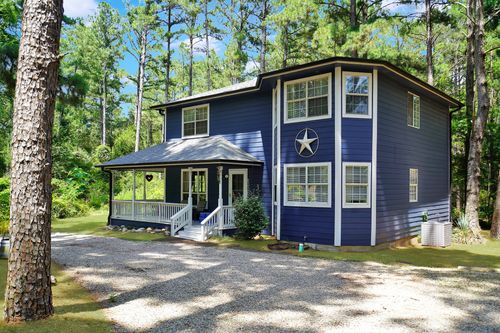 144 Pine Branch Gln, Holly Lake Ranch, TX, 75765-7452 | Card Image