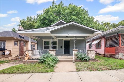 4436 Flora Ave, Kansas City, MO, 64110-1428 | Card Image