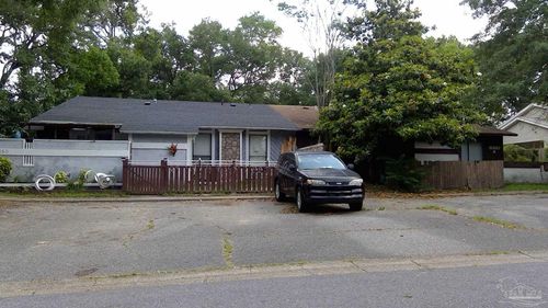 b-8380 Country Walk Dr, Pensacola, FL, 32514-4688 | Card Image