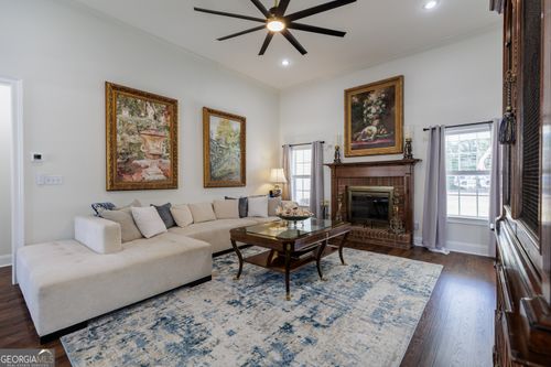 3761 Knights Mill Dr, Valdosta, GA, 31605-6581 | Card Image