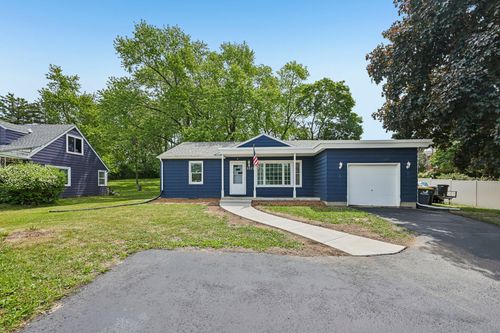 1817 E Main St, Waukesha, WI, 53186 | Card Image