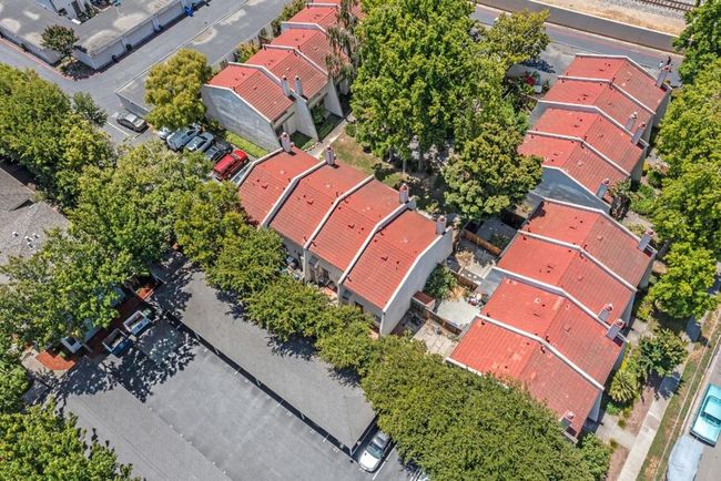 38652 Aurora Ter, Condo with 2 bedrooms, 2 bathrooms and 1 parking in Fremont CA | Image 35