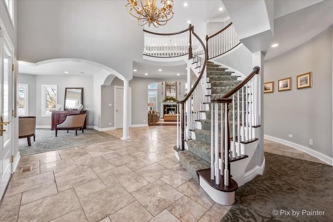30W249 Maple Tree Ln, House other with 3 bedrooms, 4 bathrooms and 6 parking in Wayne IL | Image 5