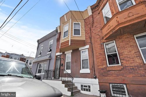 3902 N Fairhill St, PHILADELPHIA, PA, 19140-3305 | Card Image