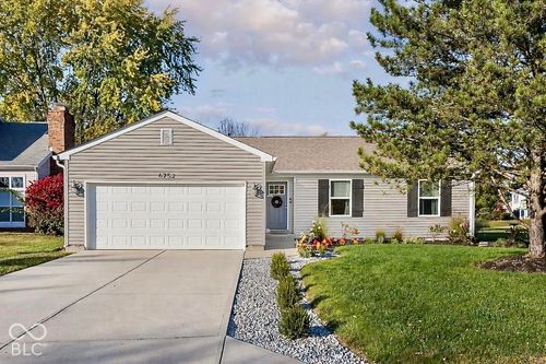 6752 Coatbridge Cir, Indianapolis, IN, 46254-3654 | Card Image