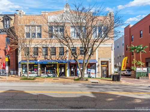 1007 Russell Boulevard, St Louis, MO, 63104 | Card Image