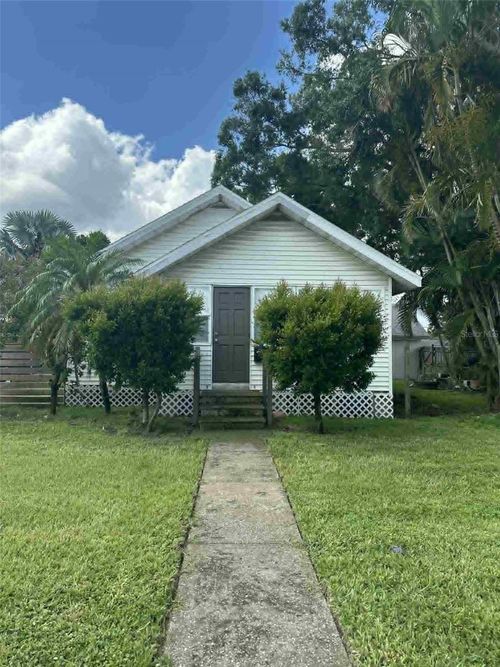 3630 38th Ave N, St Petersburg, FL, 33713-1424 | Card Image