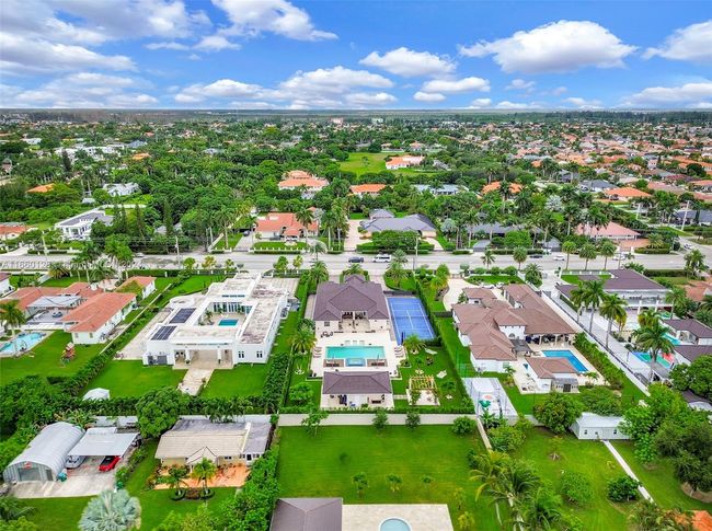 433 Nw 127 Th Ave, House other with 5 bedrooms, 4 bathrooms and null parking in Miami FL | Image 7